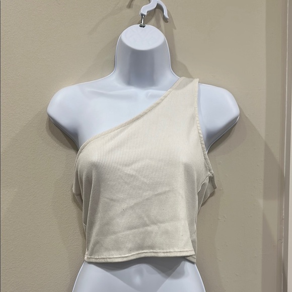 One-Shoulder Cream Top- XL - Picture 1 of 4